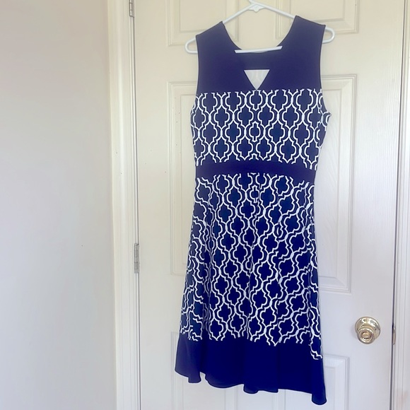 Lands” End Navy Blue Dress Size 10 - Picture 4 of 5